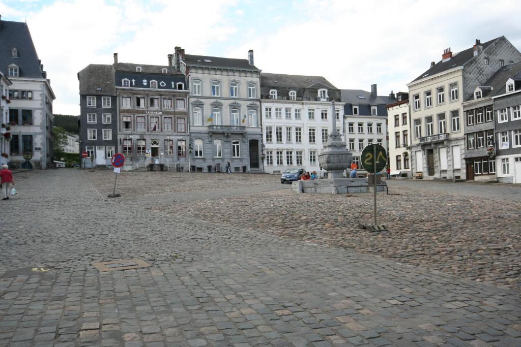 Hostellerie La Maison 스타블로 외부 사진